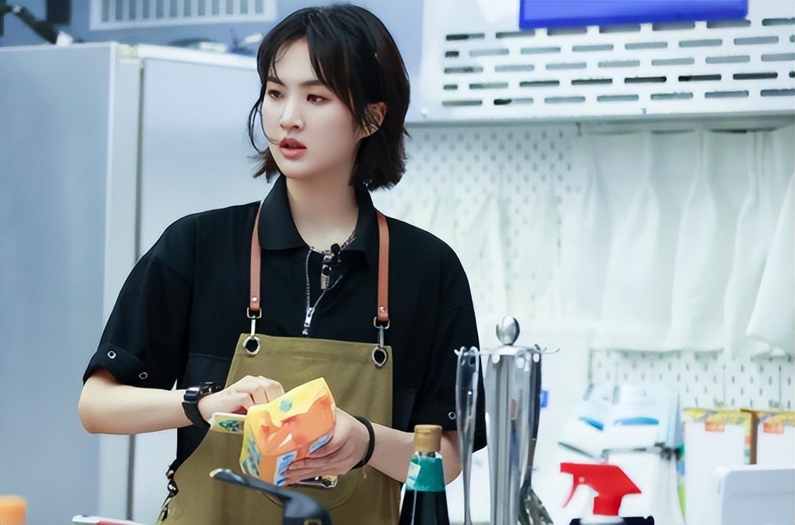 星二代泛滥、关系户扎堆、富二代遍地，娱乐圈已成为“世袭制”?