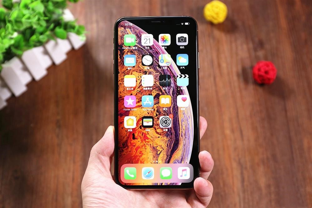 恭喜了，iPhone XS Max！256G大内存+退场价，国内用户又喜欢