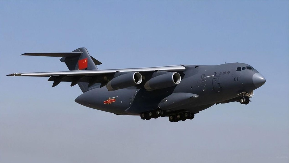 俄媒称:轰-20准备首飞,性能将超过老美,成世界最现代化轰炸机