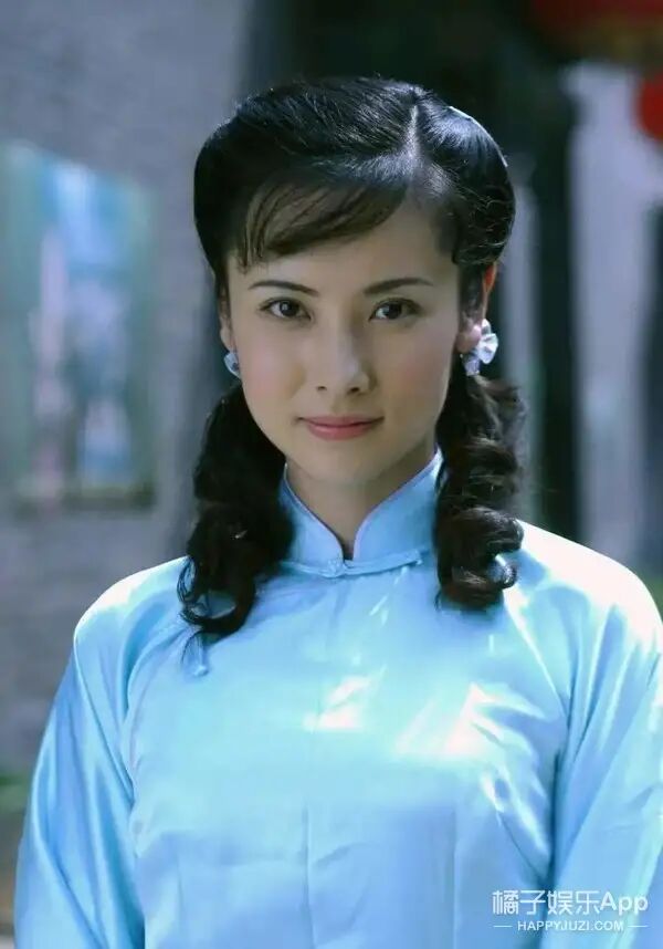 盘点女星的民国剧校服剧照——蓝衣黑裙篇（五）