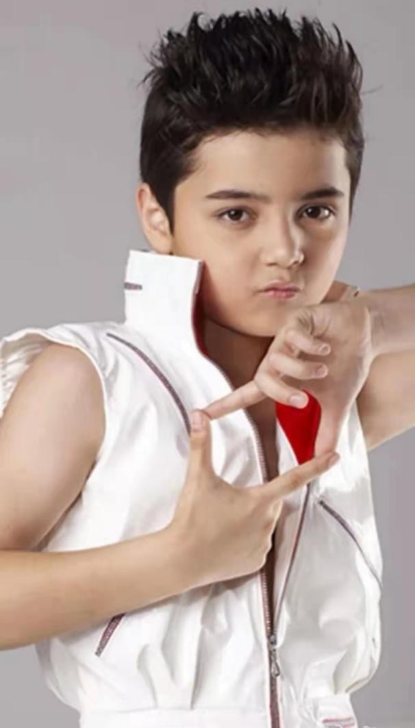 上过春晚，如今杳无音讯的4位童星，有人相亲被嫌，有人发福秃顶