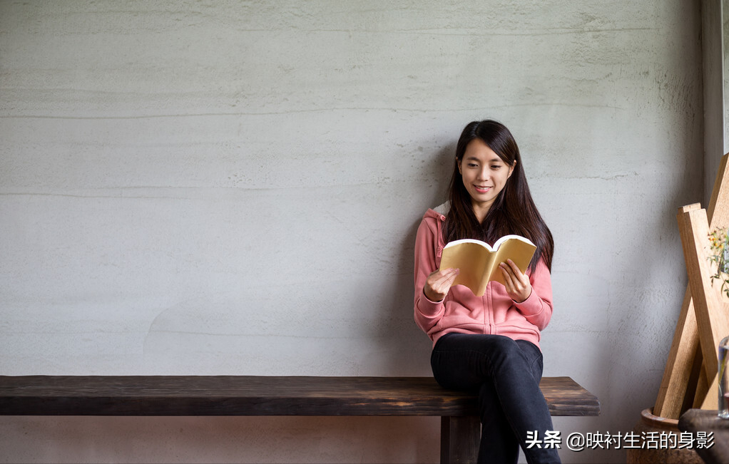 16岁女生在校遭到同学追求，多次表示拒绝后，同学竟将她毁容