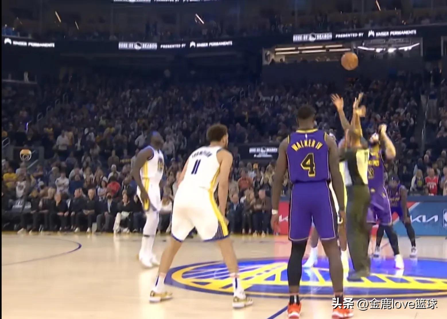 nba比賽直播視頻直播免費（正在直播：NBA揭幕戰湖人VS勇士）