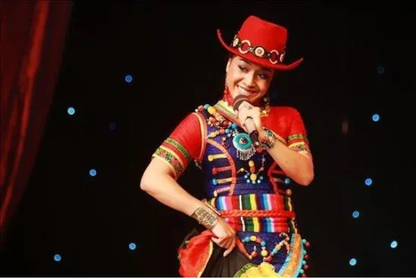 超级星光大道历届冠军名单（8位星光大道冠军，有的离婚，有的被淡忘，有的口碑跌落）