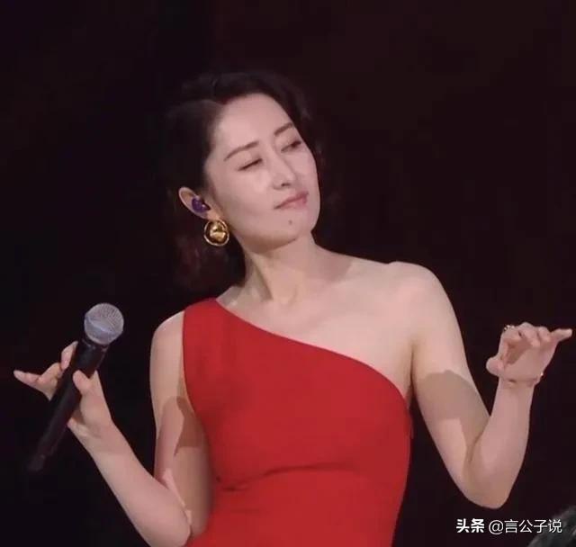 6位被捧成“老戏骨”的女星，个个演技平平，年龄大不等于老戏骨