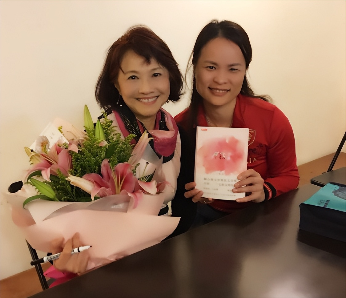 台湾老兵回大陆见原配，苦等50年相谈仅1小时，原配表示：无话说