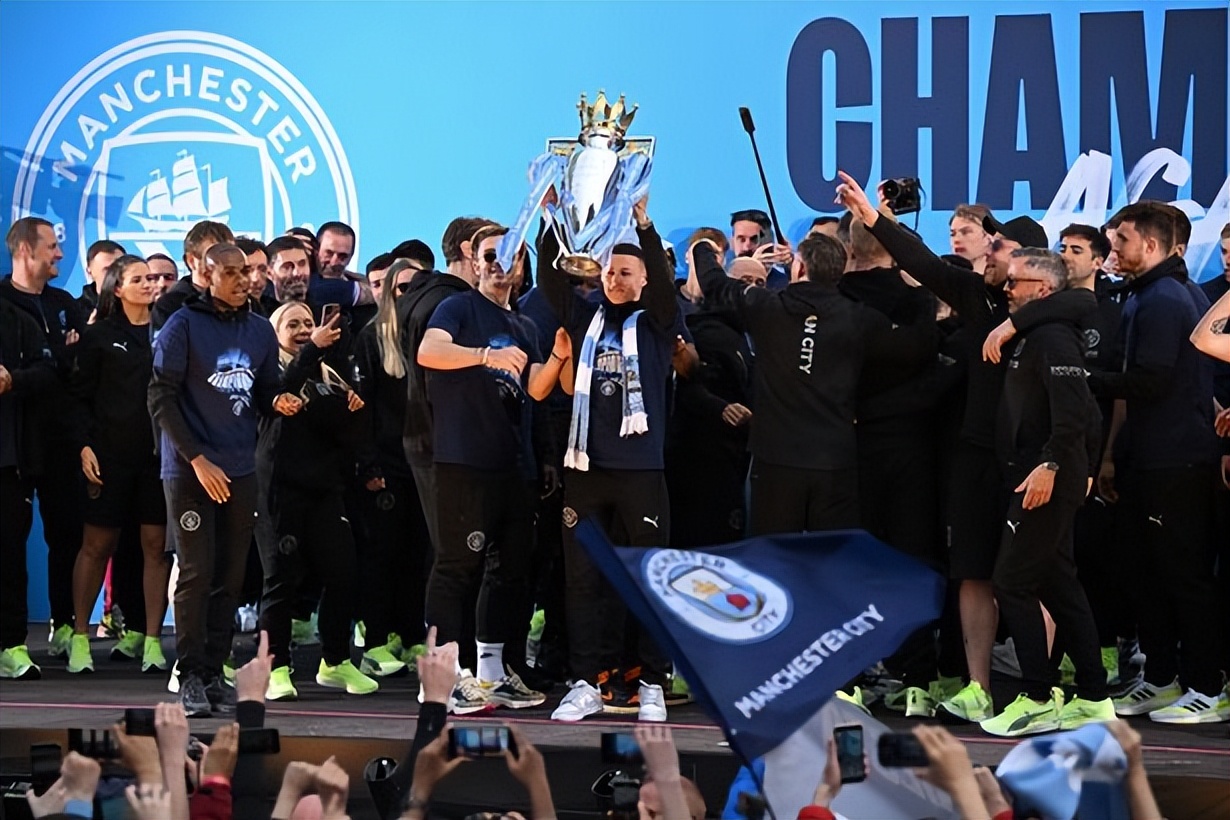 英超为什么比德甲厉害（新视角解读！英超竞争为何如此激烈）