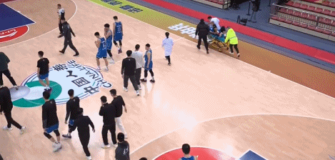 跟腱斷裂nba有哪些（跟腱斷裂！亞洲第一中鋒！籃球生涯徹底結束了）