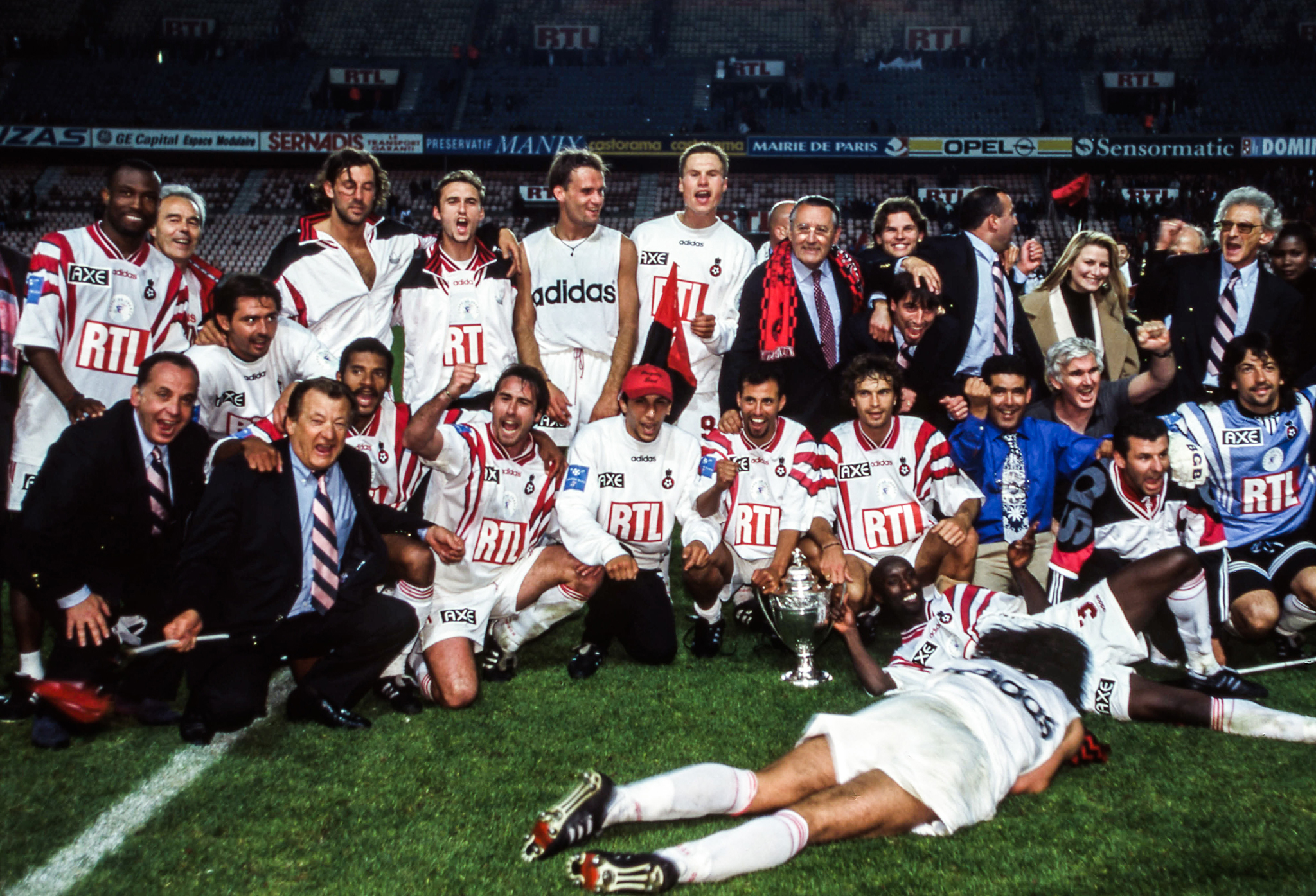 法甲法国杯哪个重要（最古老的法国足球盛会 一场事关霸业与救赎的决战）