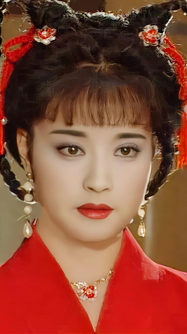 43岁的她，演16岁的少女，竟毫无违和感，真的太美了
