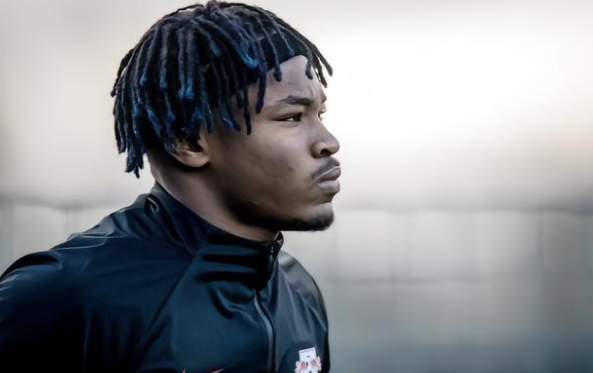 后防小将发挥不俗（1球2助攻！22岁法国后防帝星闪耀德甲，开价4000万欧，6豪强哄抢）