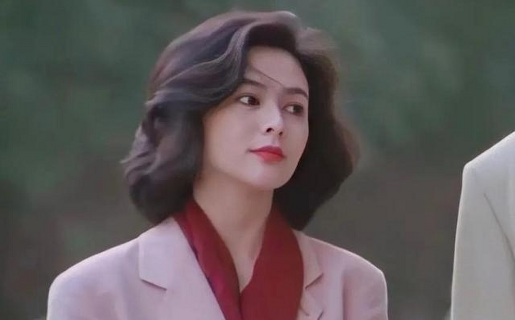 《神探马如龙》《笑傲江湖东方不败》下面我们就看看关之琳在各个影视