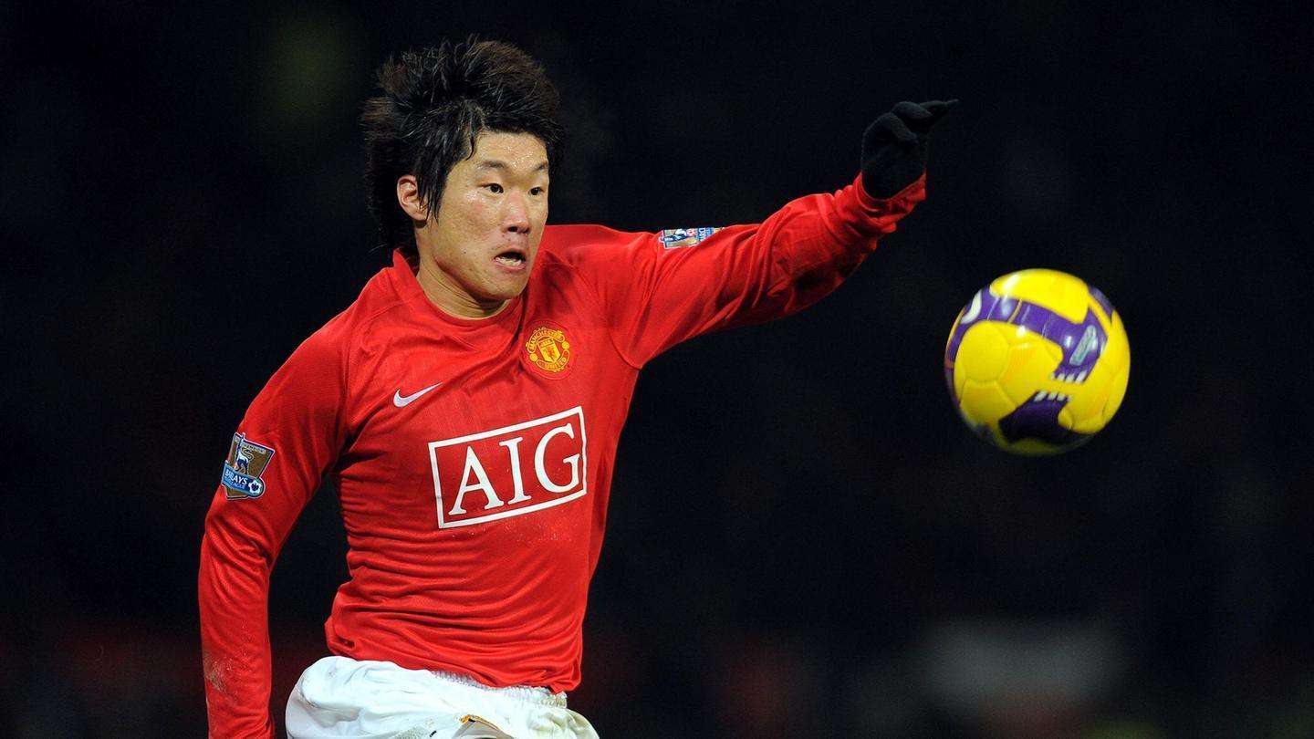 亚洲哪个球员进过欧冠决赛(亚洲第一位欧冠得主,韩国传奇人物朴智星