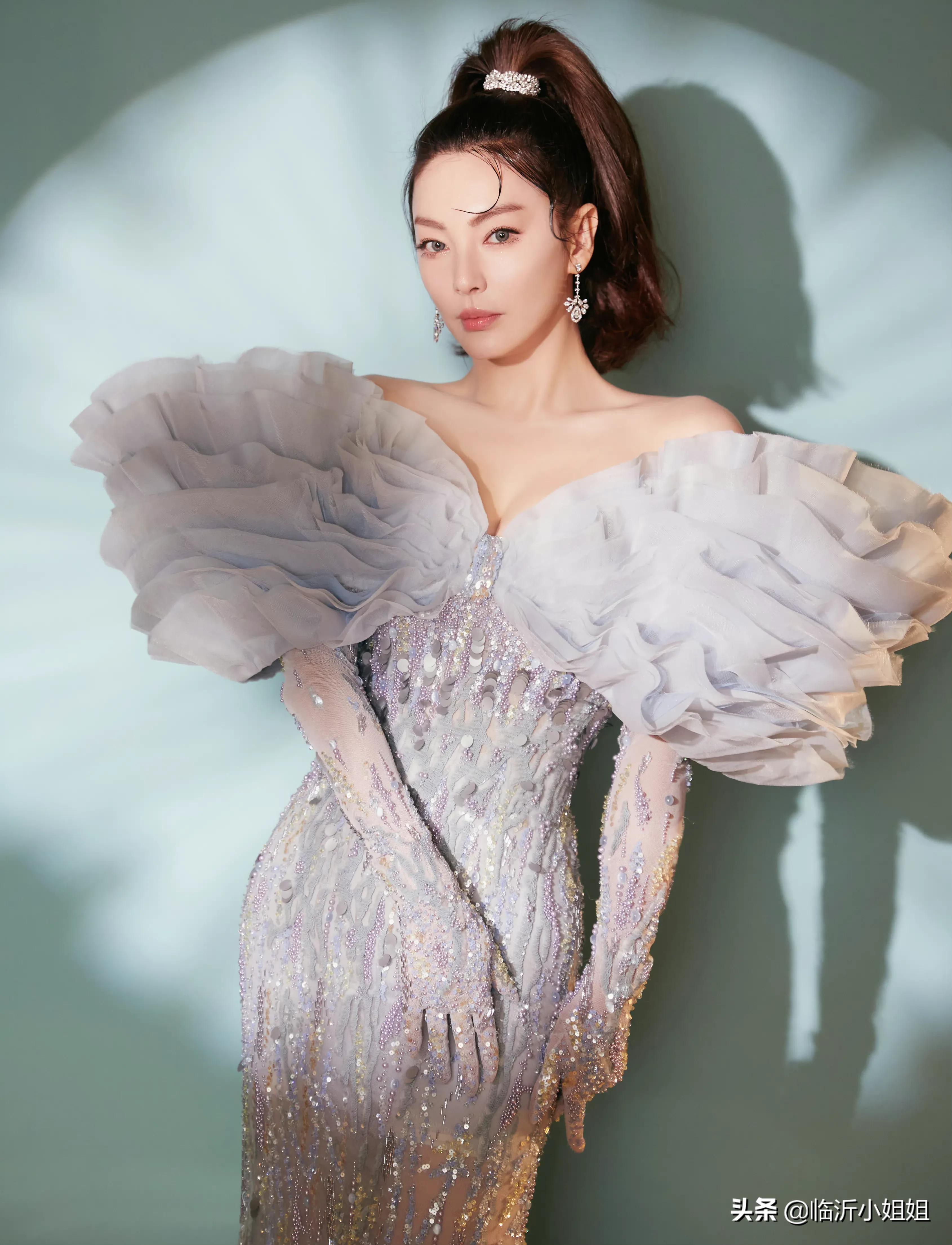 张雨绮，清冷性感的优雅女性，直爽笃定的性格，气场太强大