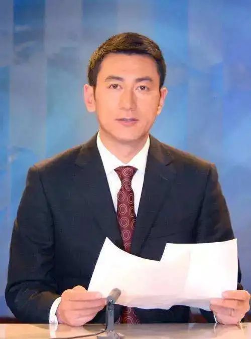 央视主持人神奇的亲戚网：撒贝宁有个亲妹妹，刚强和徐春妮是夫妻