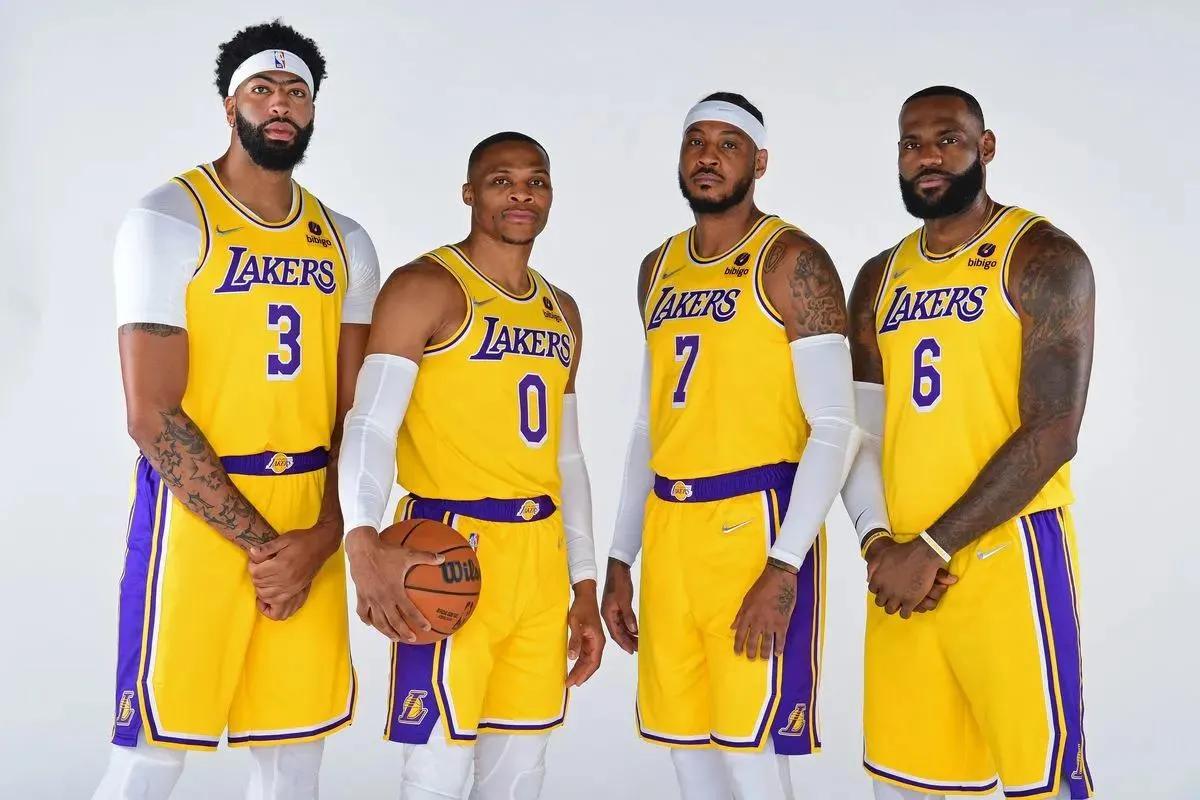 洛杉矶湖人早早结束了自己糟糕的2021-22赛季,这也是让他们成为了nba