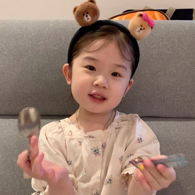 凭可爱萌翻所有人:骗我生女儿