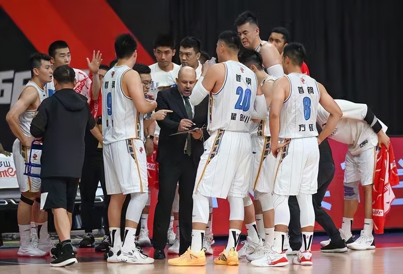 cba看哪个球队（CBA联赛结束，细数十强球队的优缺点，广东需重建，辽宁需凝聚力）