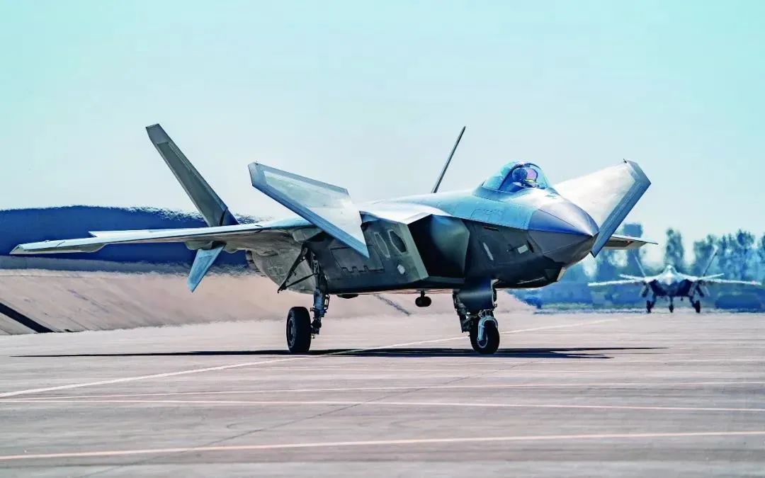 �����ع��Ӵ�ļ�-20����Ա���飬�й���Ҫ���ټ�-20��