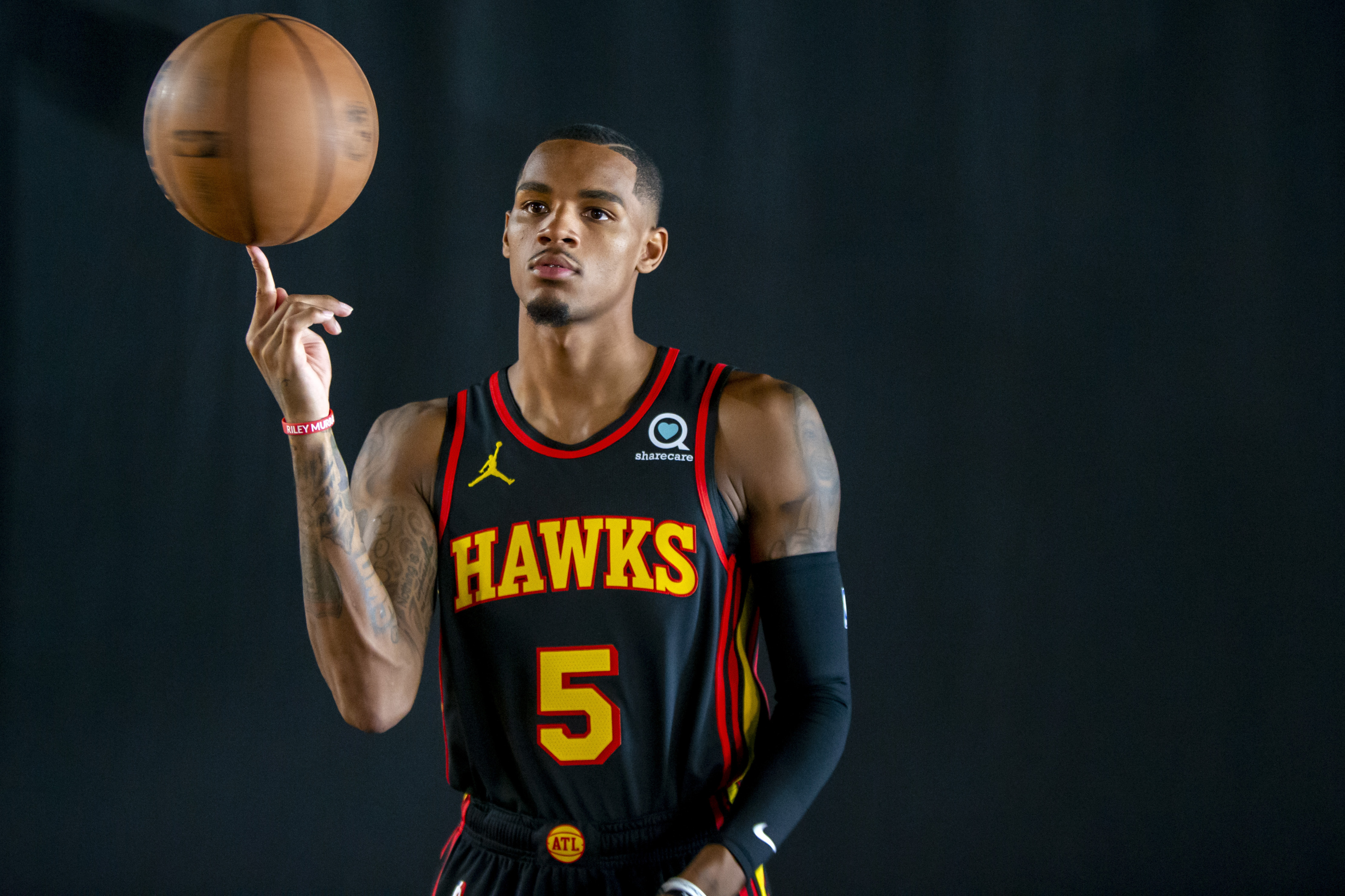 和组织一肩挑,到时候如果被严防,那球队的进攻体系基本就运转不起来了