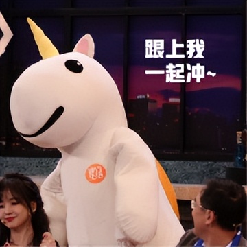 看足球赛直播什么软件（解锁深夜看球新体验，《欧雷欧雷陪看团》带来“快乐看球指南”）