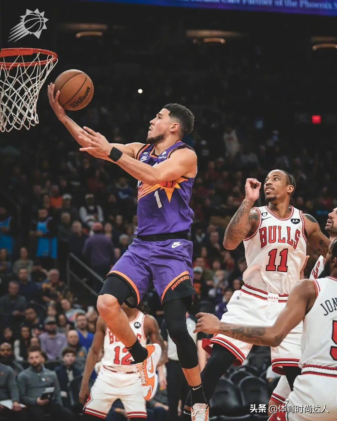 威少超远三分助队视频（威少逆天三分！詹眉杀疯打爆开拓者！布克三节51分牛逼炸了）