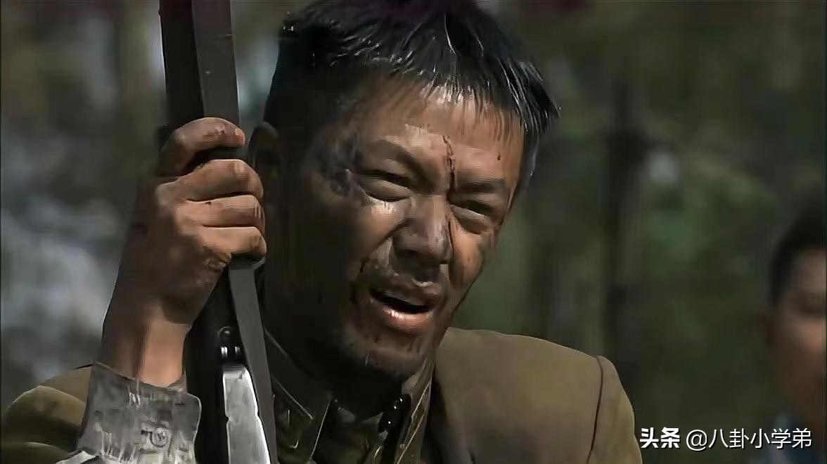 油头粉面、气质不硬就别演军人了，这8位男星告诉你，什么是硬汉