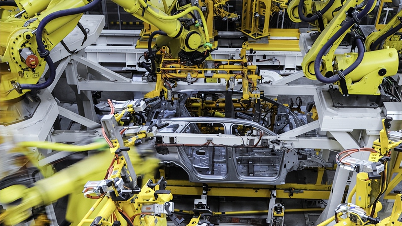 日本制造业正在加速衰落 全球GDP第三的位置危险了