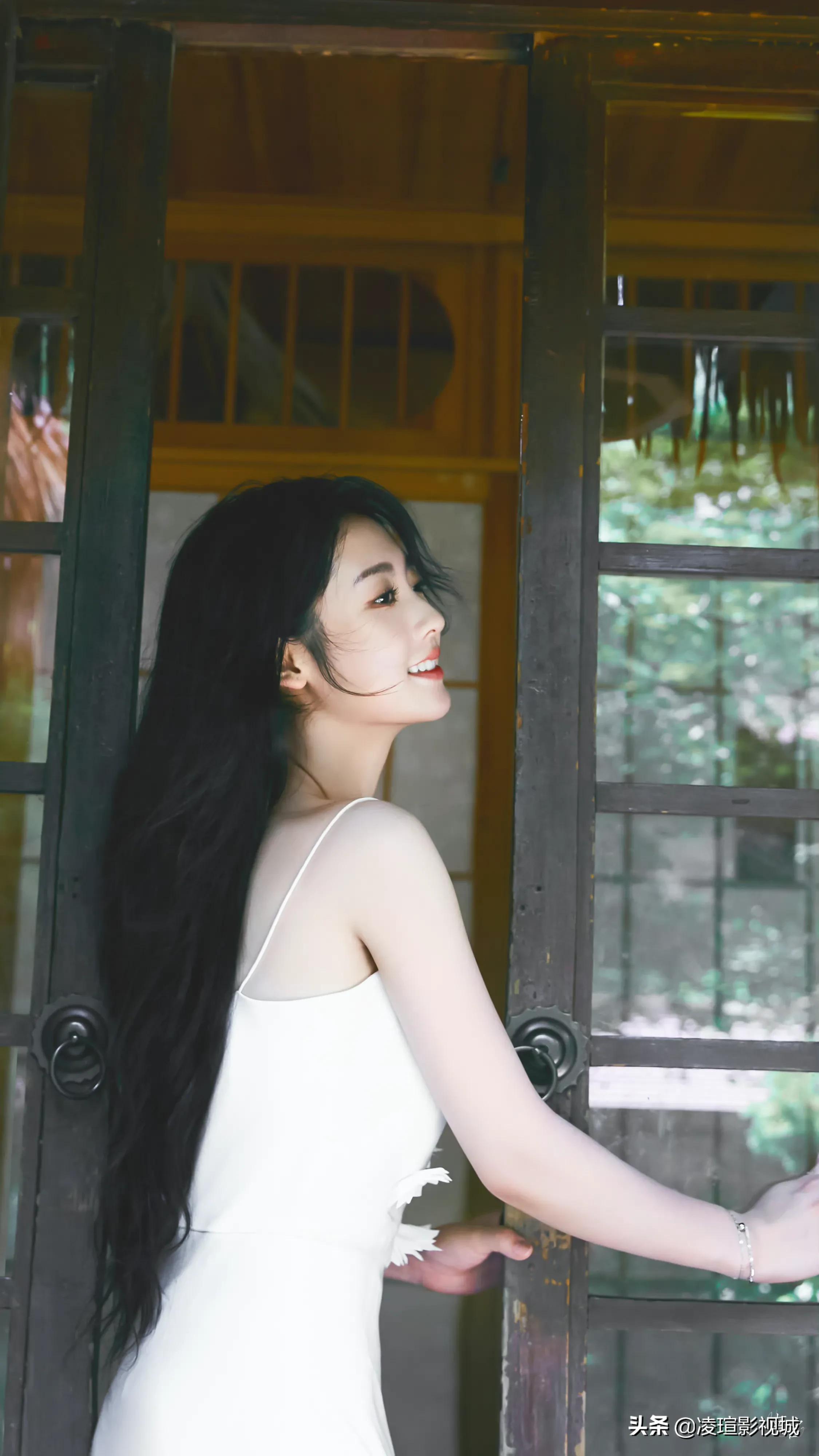 明星壁纸图片分享：邢菲（2）