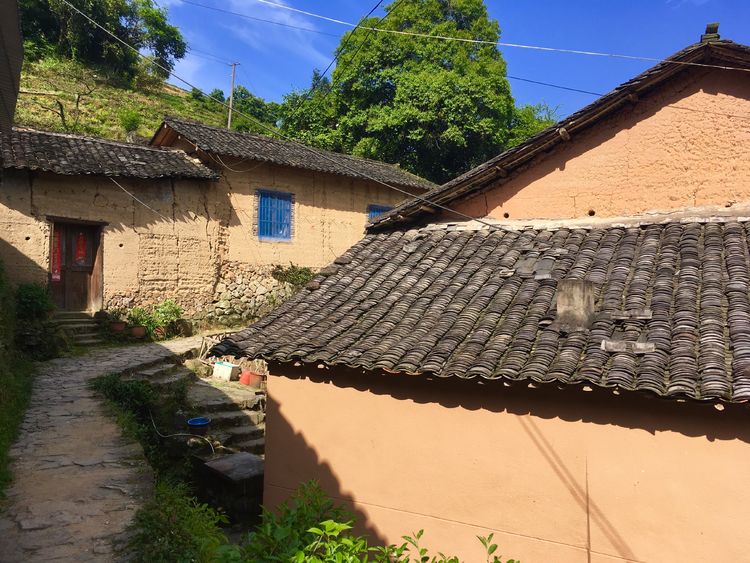 农村夯土墙老房子修复夯土漆