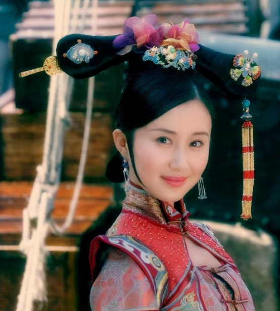 女星“生图”藏不住，颜值崩塌，戚薇躺枪，还不如早年漂亮，真惨