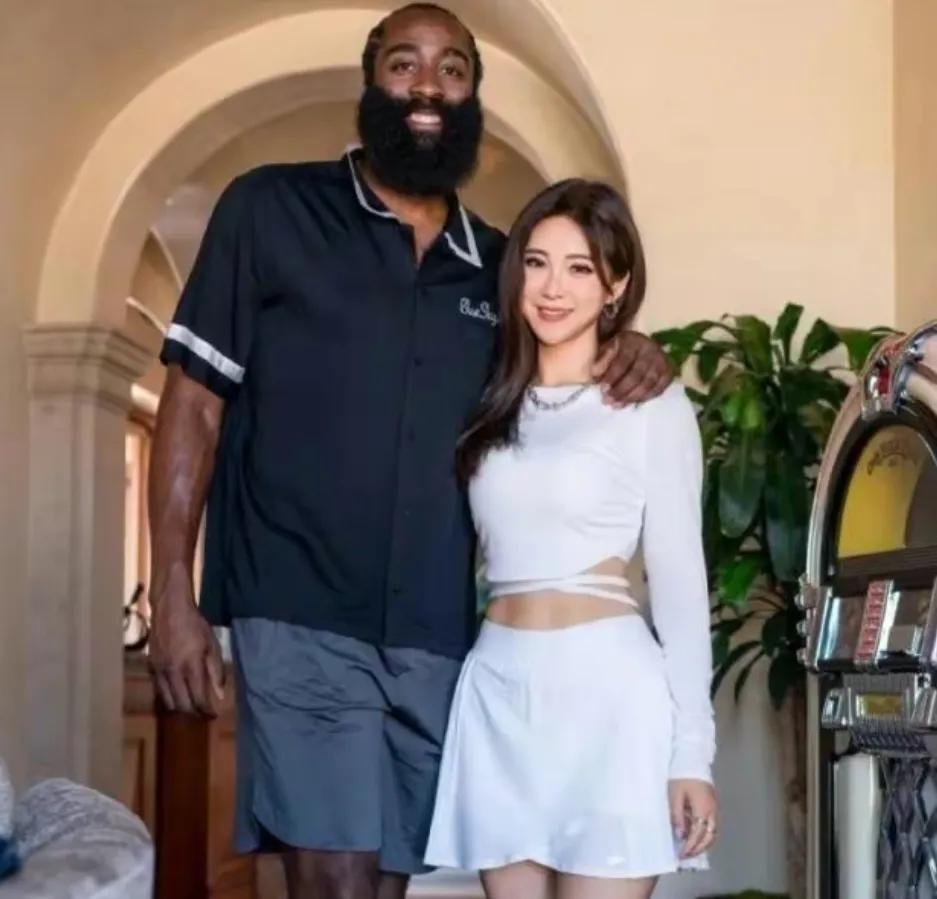 哈登合同（美媒爆惊天内幕）