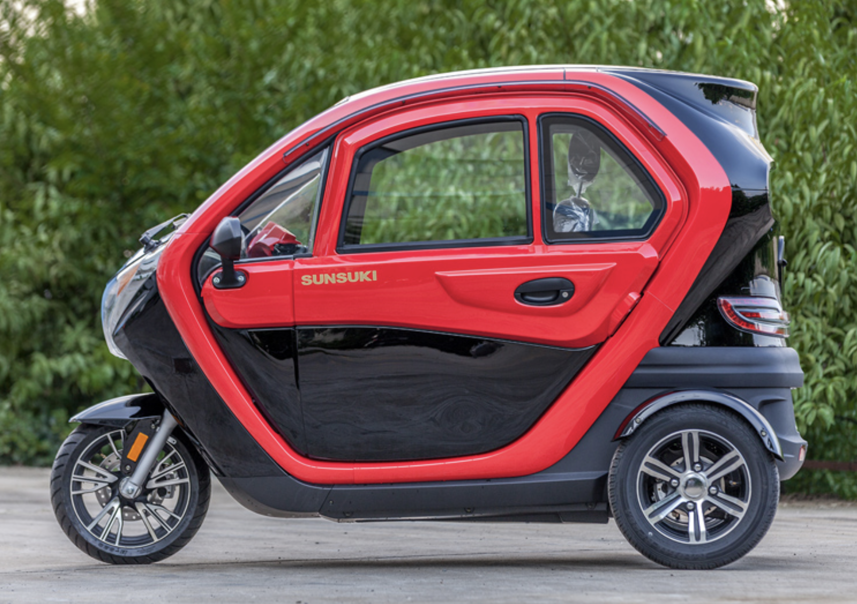 c1电动车不倒翁价格(阳光铃木三轮车测评) - 价格百科