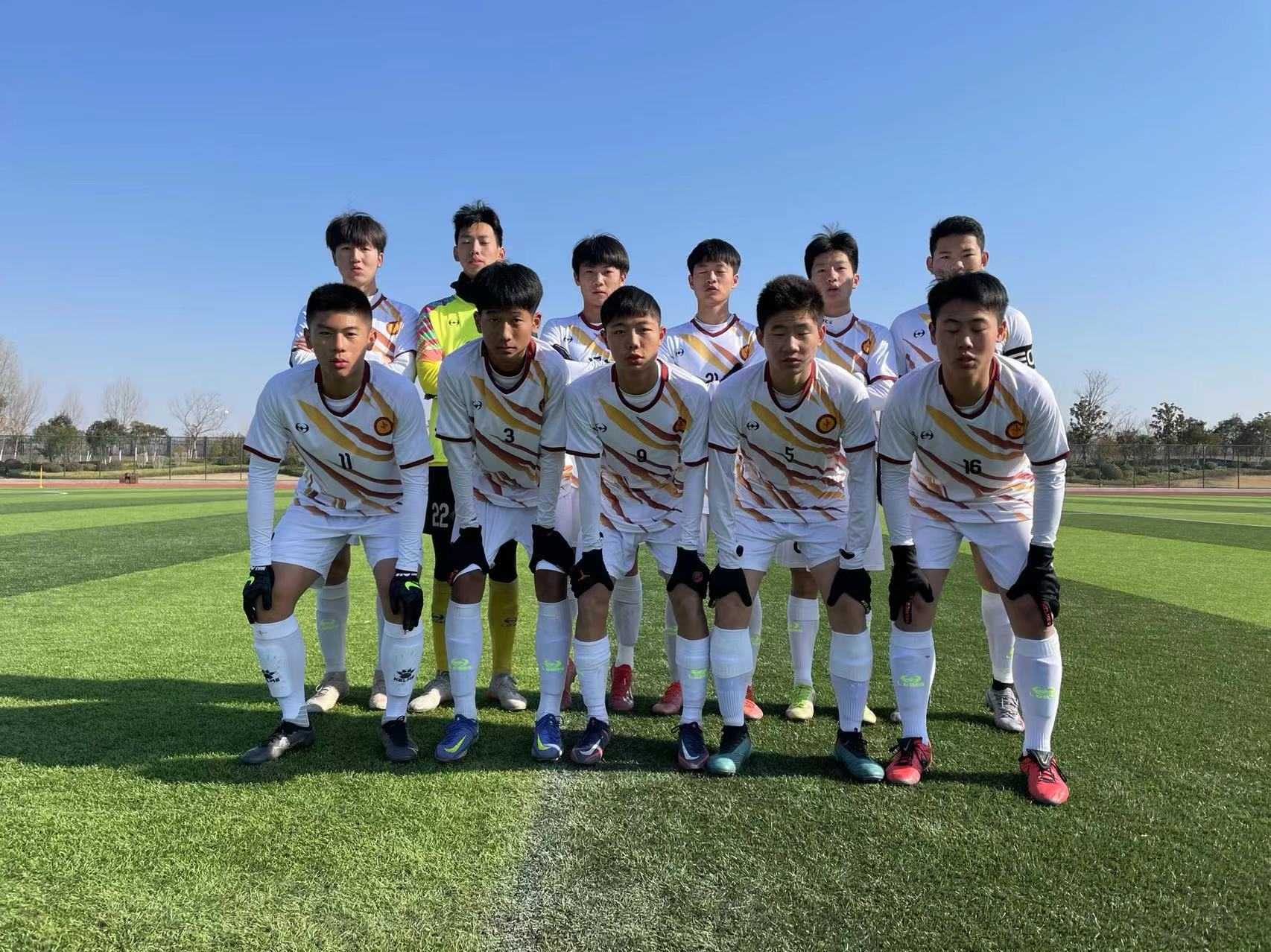 青少年足球锦标赛郑州赛区(中国高中足球锦标赛,郑州学校常包揽前三)