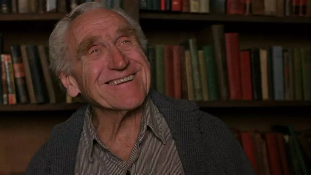 豆瓣9.7分，经典电影《肖申克的救赎》隐喻的3个人生和社会现象