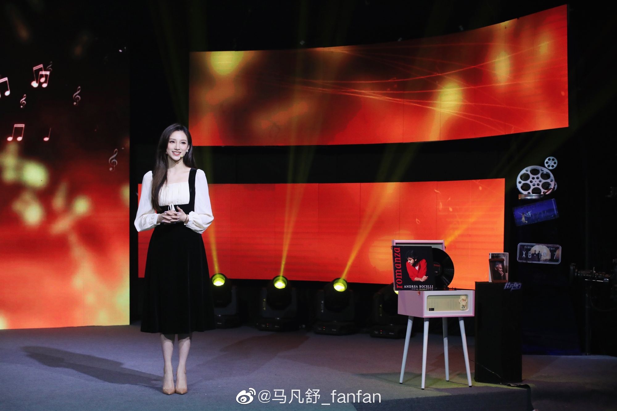 世界杯美女主播茗茗(足球女主播哪家强,央视马凡舒,刘语熙,杨茗茗最强