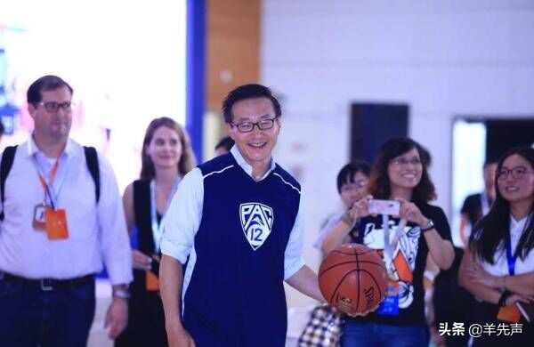 籃網老板為什么打nba（你只知道他是NBA籃網隊老板）