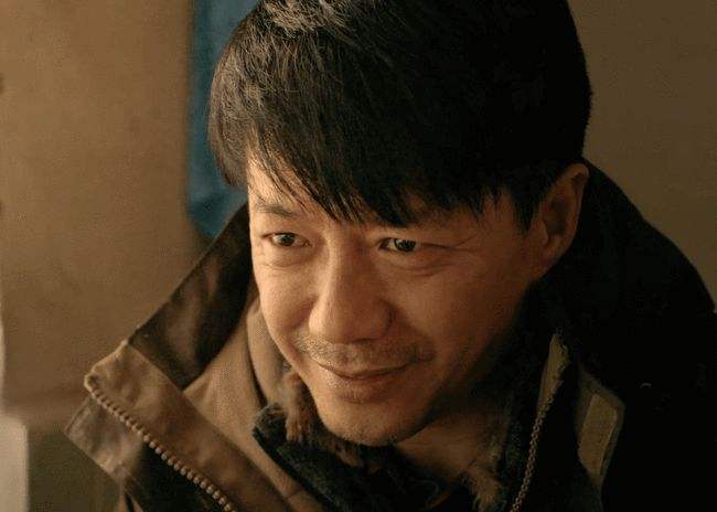 高考第一天，盘点那些花了3年才考上大学的明星，他们依然闪耀