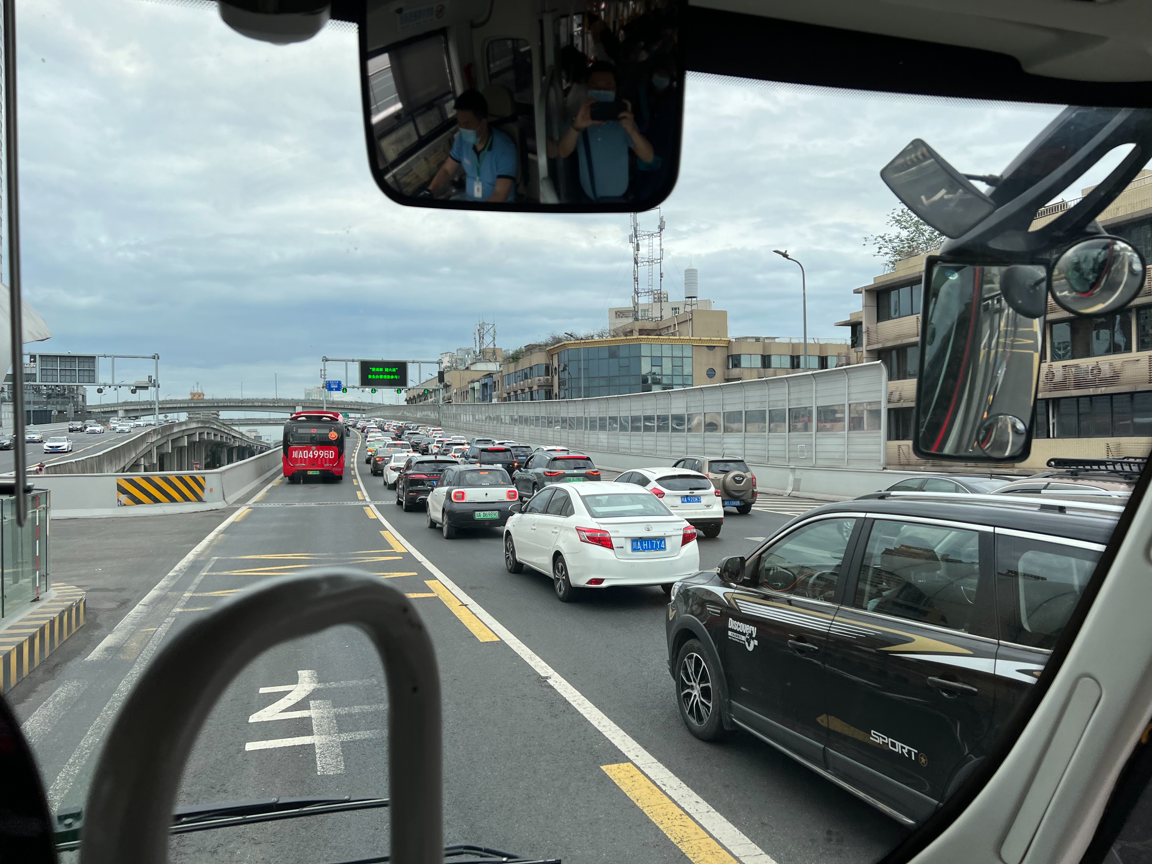 成都限号2022最新限号时间（成都恢复限行首日）