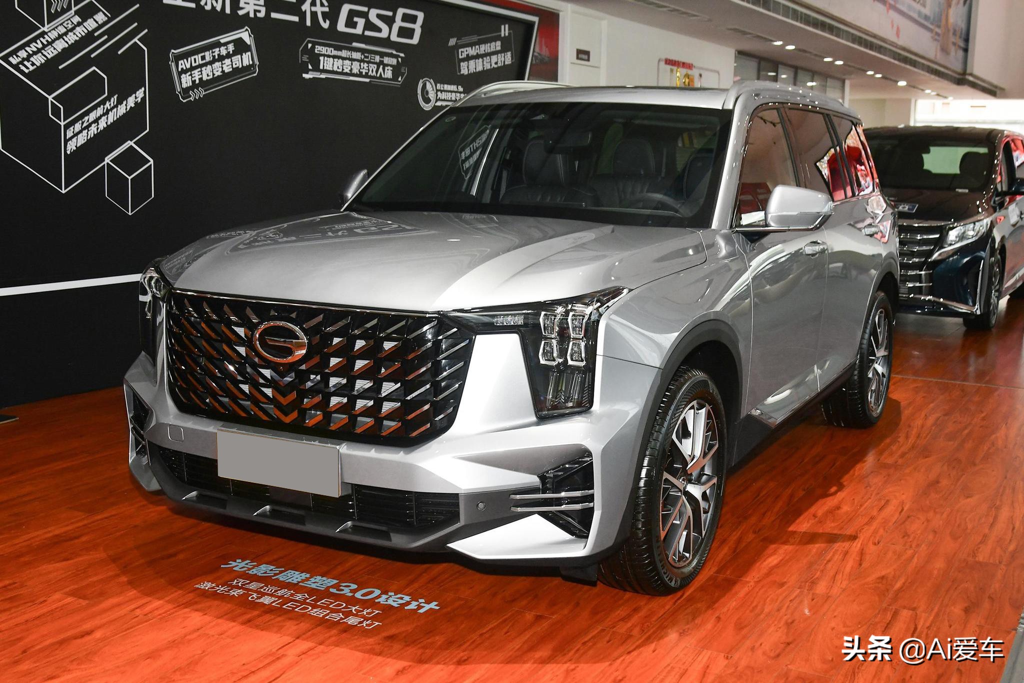 低价2.0T+7座设计，大尺寸高品质家用SUV，油耗不高，广汽传祺GS8
