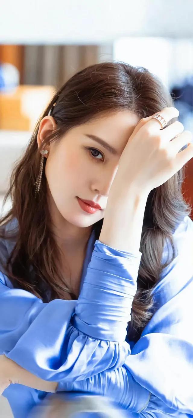 简直就是仙女下凡，刘诗诗