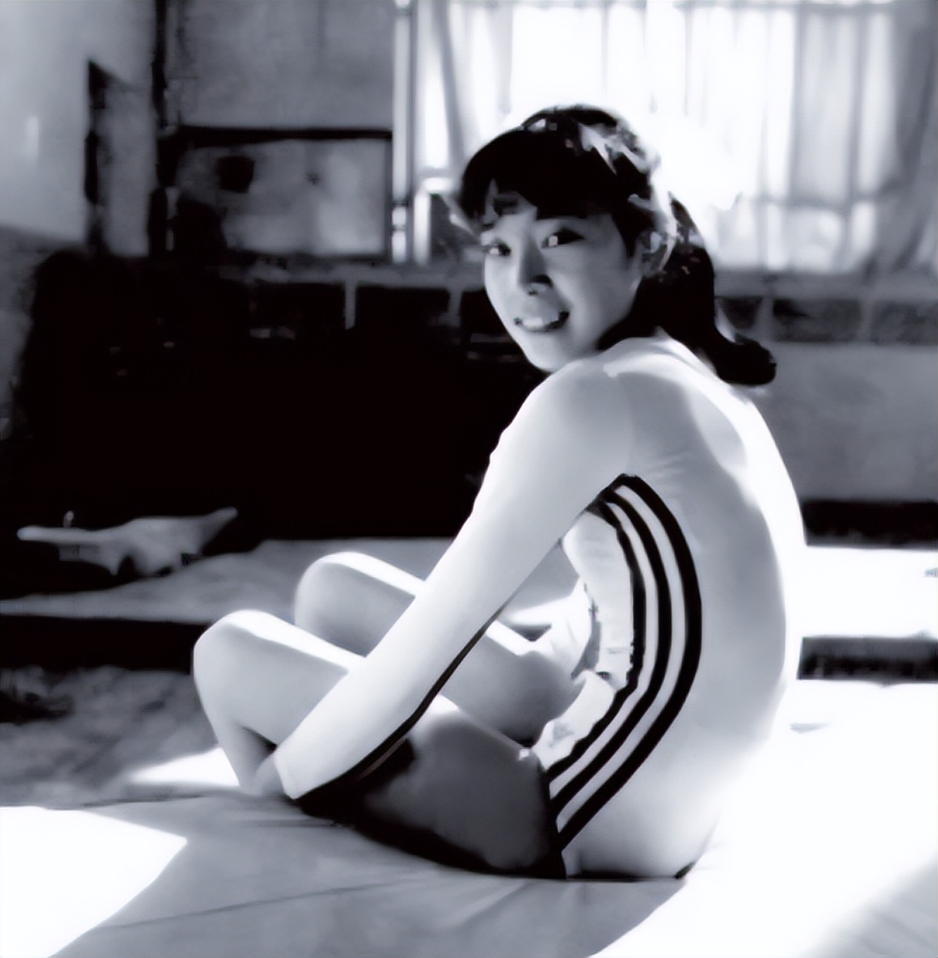 我国第一个奥运会冠军是谁（马燕红：中国首位体操奥运冠军，退役后赴美国，执教时遭白人刁难）