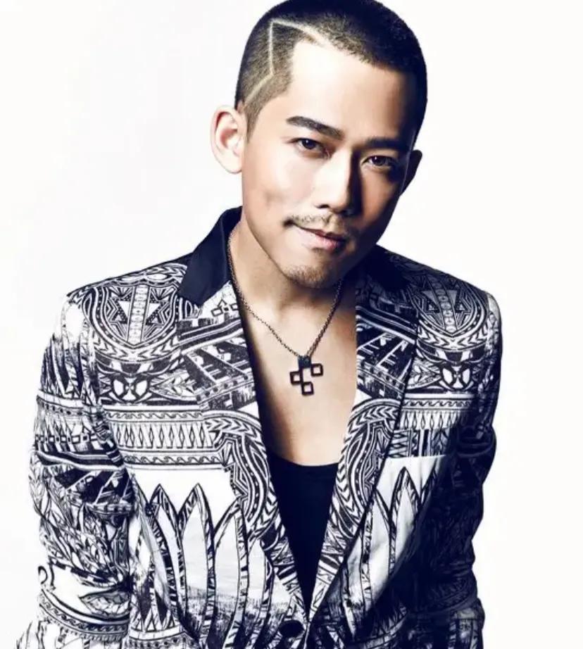 07年快男变化巨大：有人变帅有人转行，有人重生，连张杰都不土了