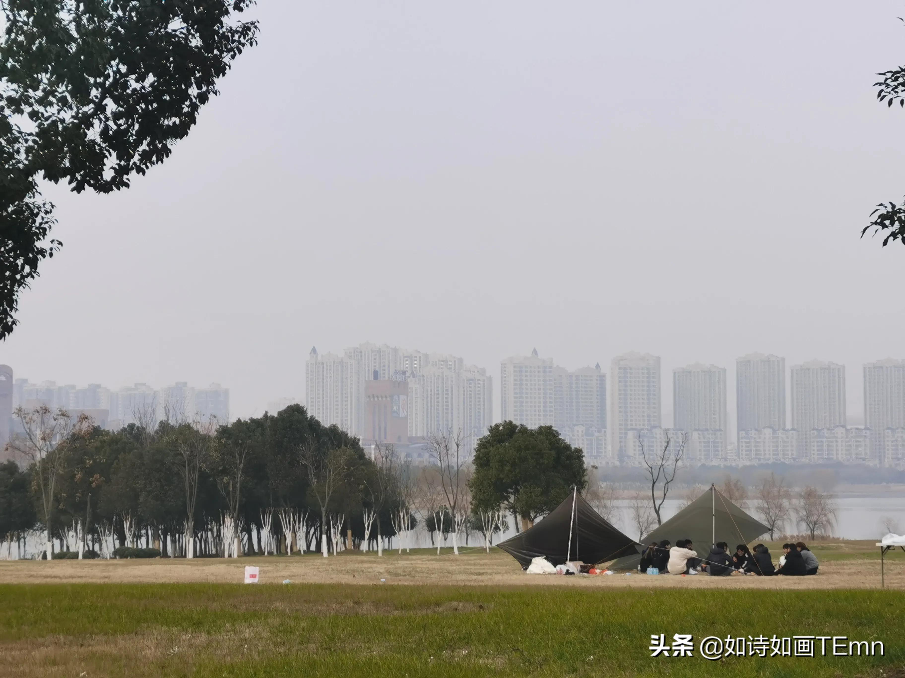 母亲的爱，与孩子永远同在；母亲的心，永远牵挂她的孩子