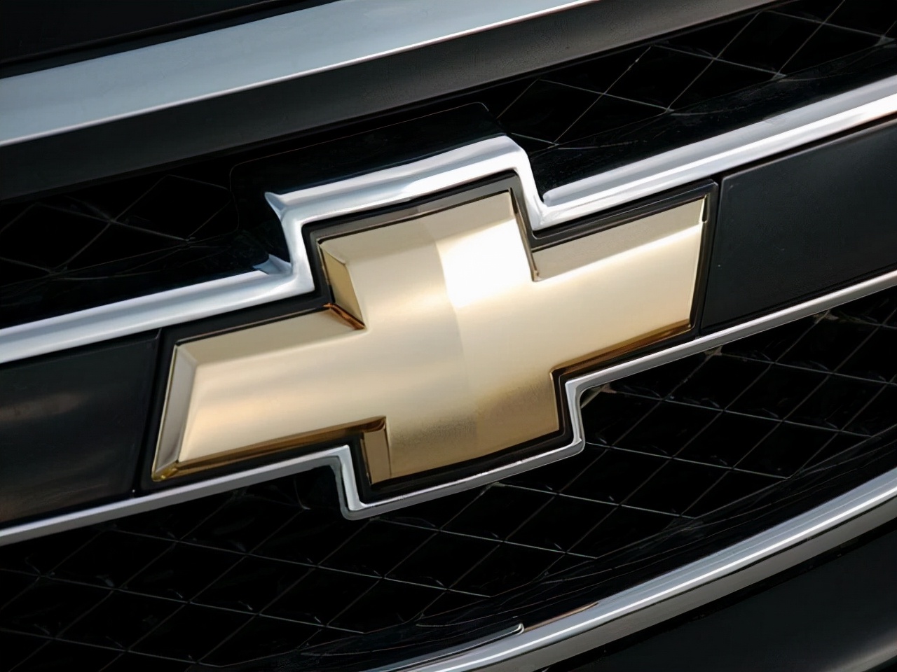 十字车标有哪些车(十字造型的车标有哪些)_友友