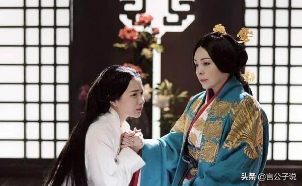 6位被捧成“老戏骨”的女星，个个演技平平，年龄大不等于老戏骨