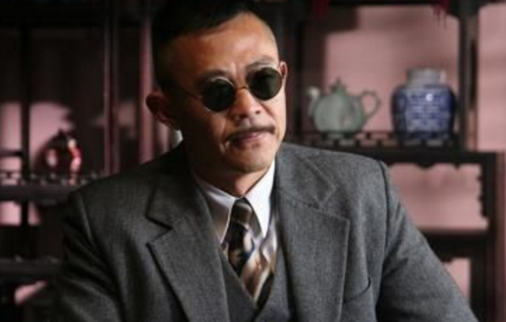 敢刺杀蒋介石、汪精卫,王亚樵凭啥如此豪横?实在是他社会关系惊人