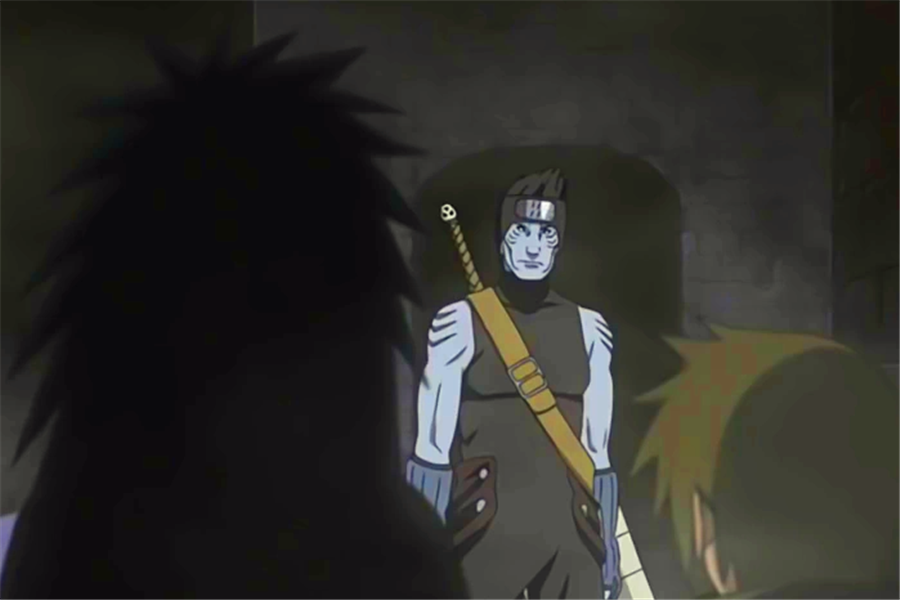 年轻时候的干柿鬼鲛就有着非常不俗的实力,一直尽责地为雾隐村执行