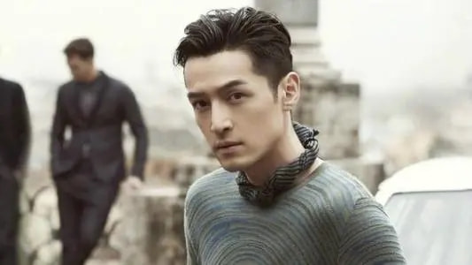 纹身系列图案(5位有"纹身"的明星,张柏芝全身10几个,胡歌竟纹了"花臂"