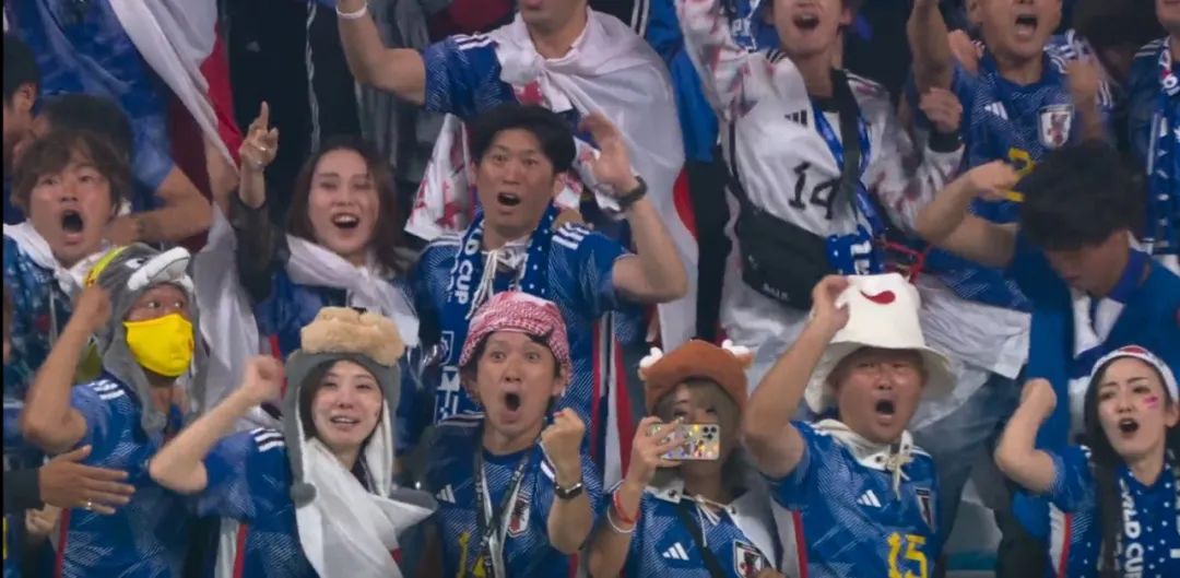 世界杯为什么改完日本（日本足球创造历史的背后，不止《沉默的14秒》）